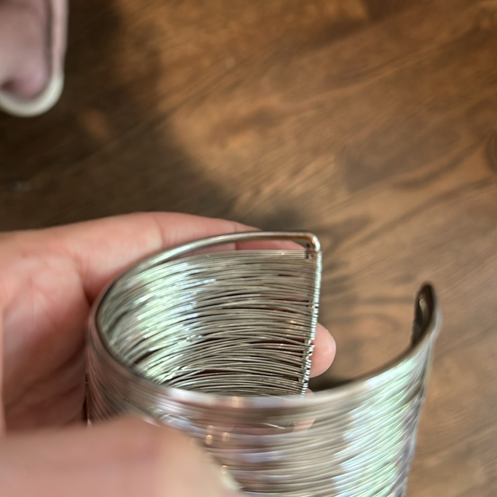 Unique Silver Cuff Bracelet - Good Condition - image 4